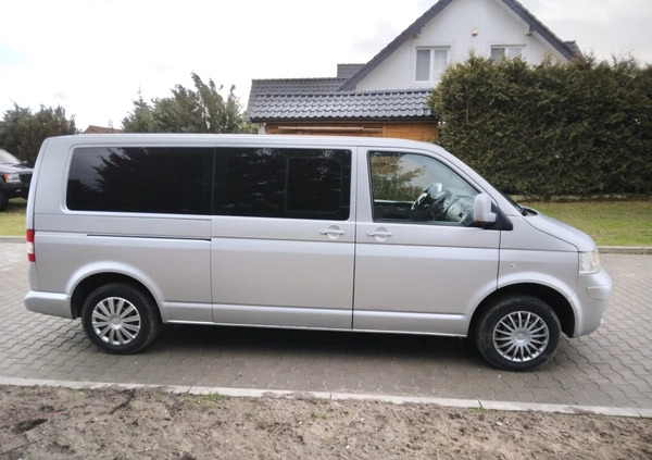 Volkswagen Caravelle cena 36900 przebieg: 296000, rok produkcji 2004 z Działoszyn małe 254